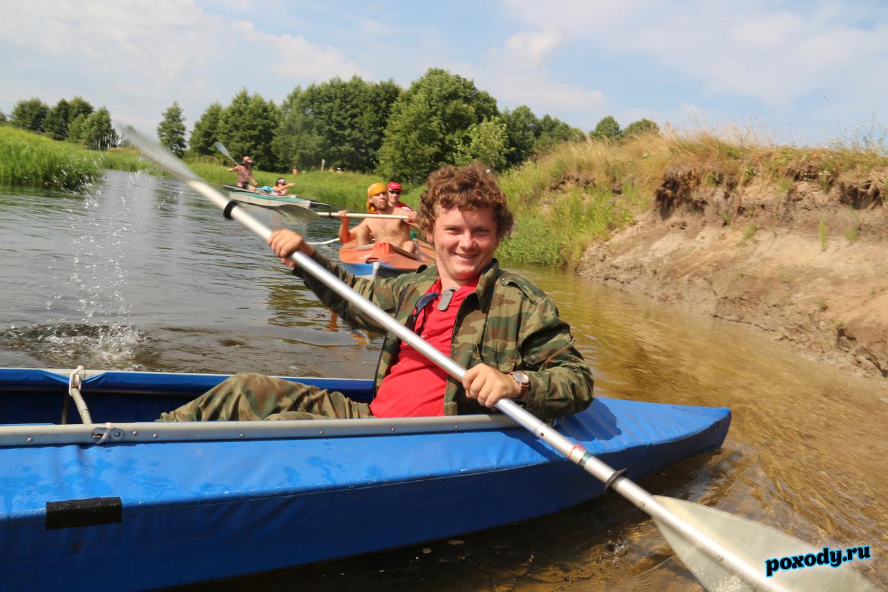 Байдарка в походе по реке Судогда с опытным инструктором. 